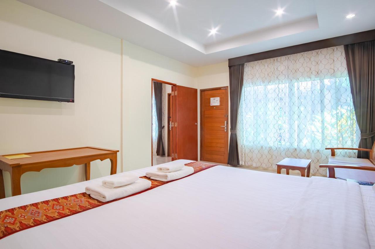 Prayai Changthai Resort 푸껫 외부 사진