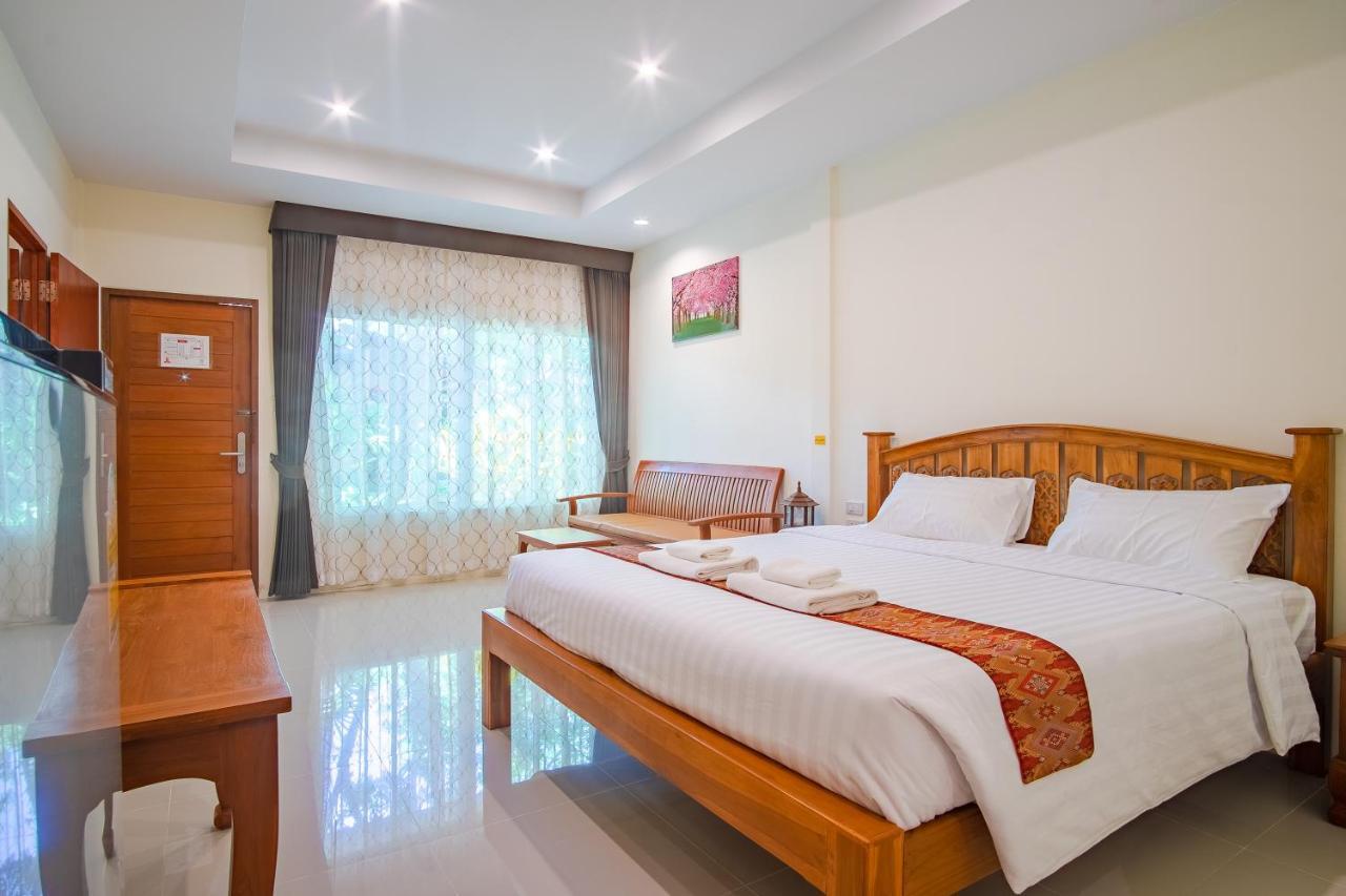 Prayai Changthai Resort 푸껫 외부 사진