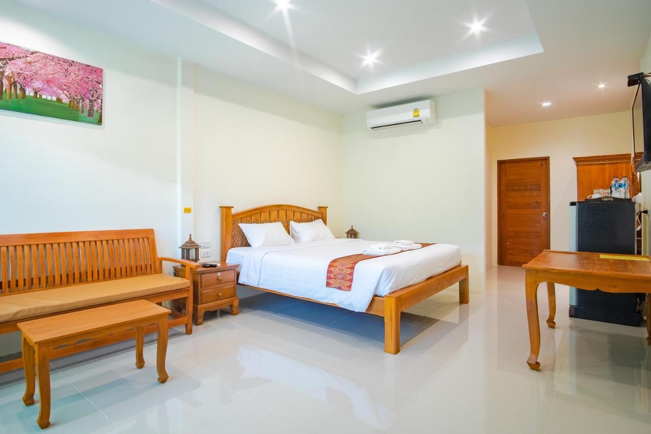 Prayai Changthai Resort 푸껫 외부 사진